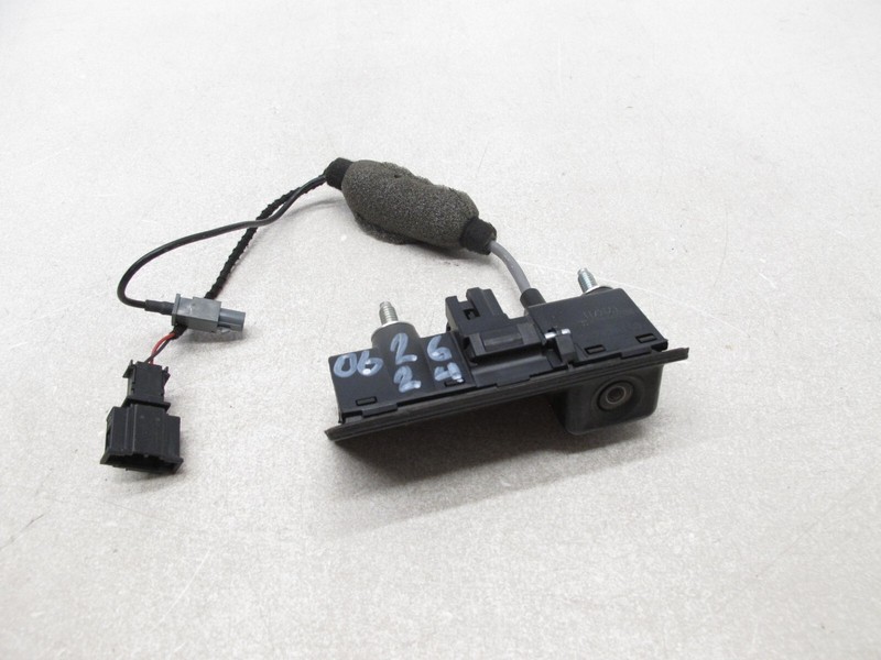 08-17 AUDI 8T A5 S5 RS5 COUPE TRUNK HANDLE RELEASE REAR VIEW CAMERA OEM 062624