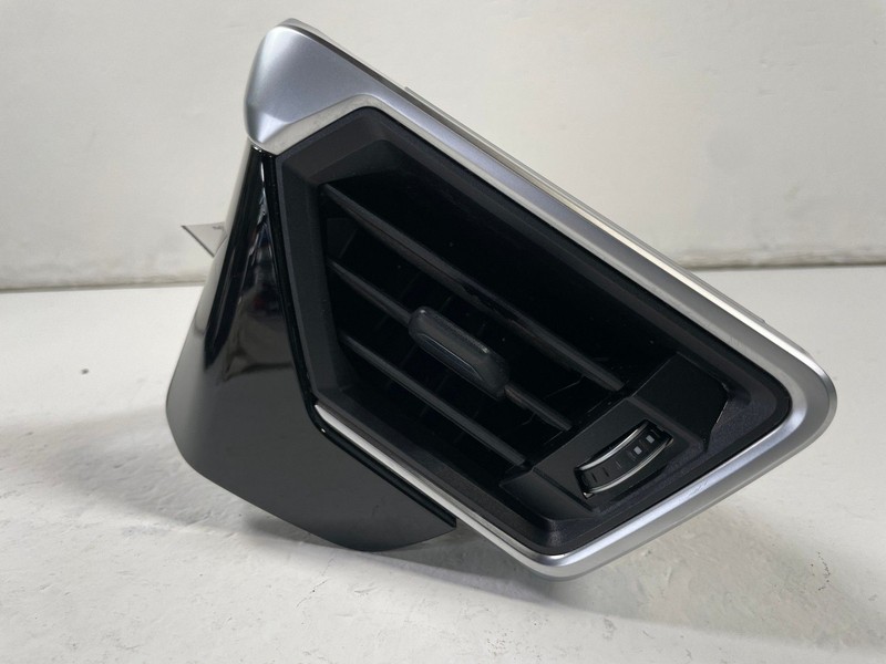 2019-2024 BMW 330I XDRIVE G20 LEFT SIDE DASH A/C AC AIR VENT GRILLE # 110243