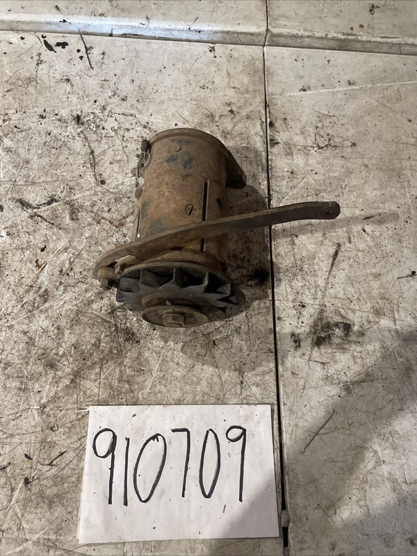 1960-64 Studebaker Champ Generator OEM Delco Remy 12V Charging Unit 259 289 #1