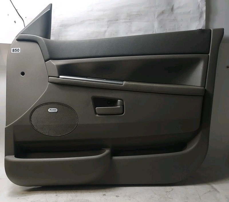 2007 Jeep Grand Cherokee Front Passenger RH Side Interior Door Panel Brown OEM