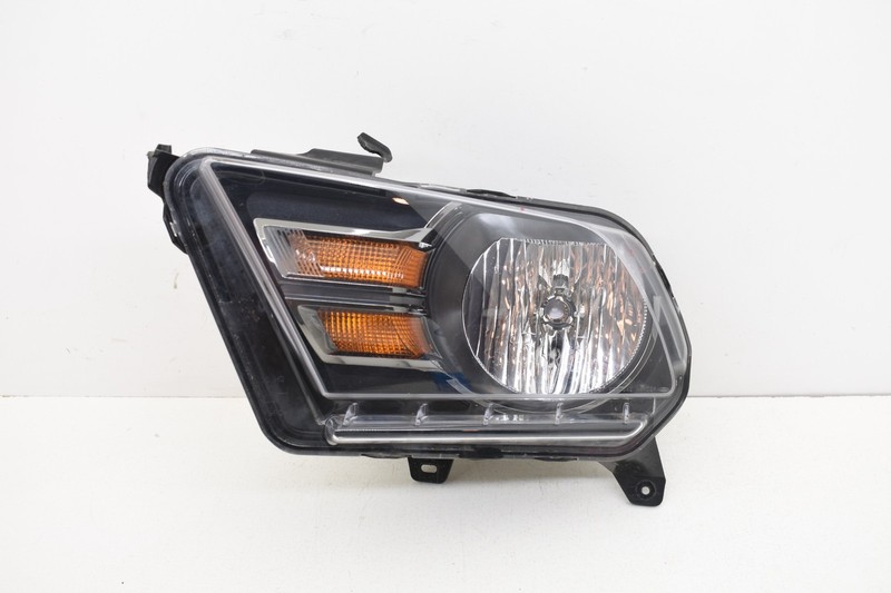 2011 Ford Mustang GT Front Left Driver Headlight Lamp Halogen OEM DAMAGED KW56