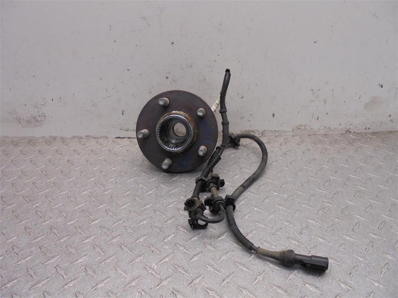 1998-2000 FORD RANGER 4X4 W/ABS FRONT HUB BEARING ASSEMBLY OEM XL5Z-1104-A