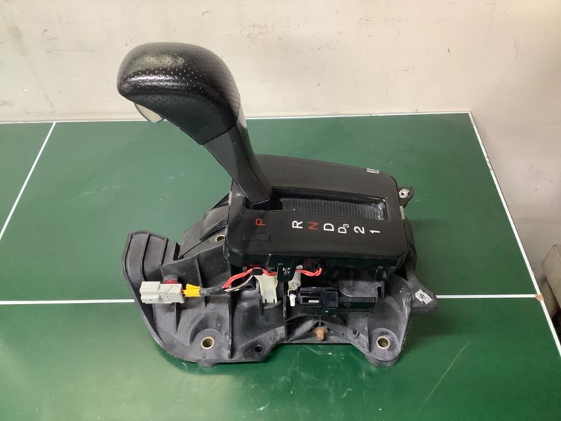 06-07 Accord coupe AT Shifter Floor Shift Selector Gear Change Lever Used OEM