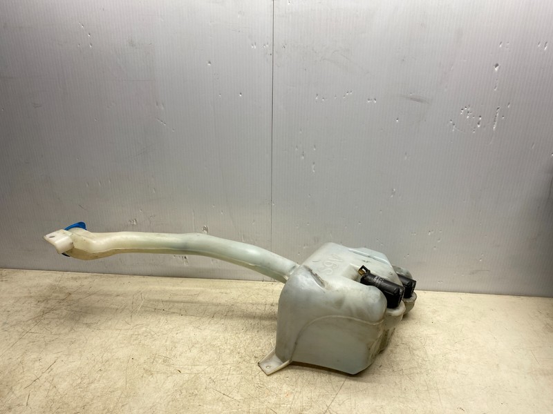 2003-2005 HONDA PILOT WINDSHIELD WASHER FLUID TANK RESERVOIR BOTTLE OEM
