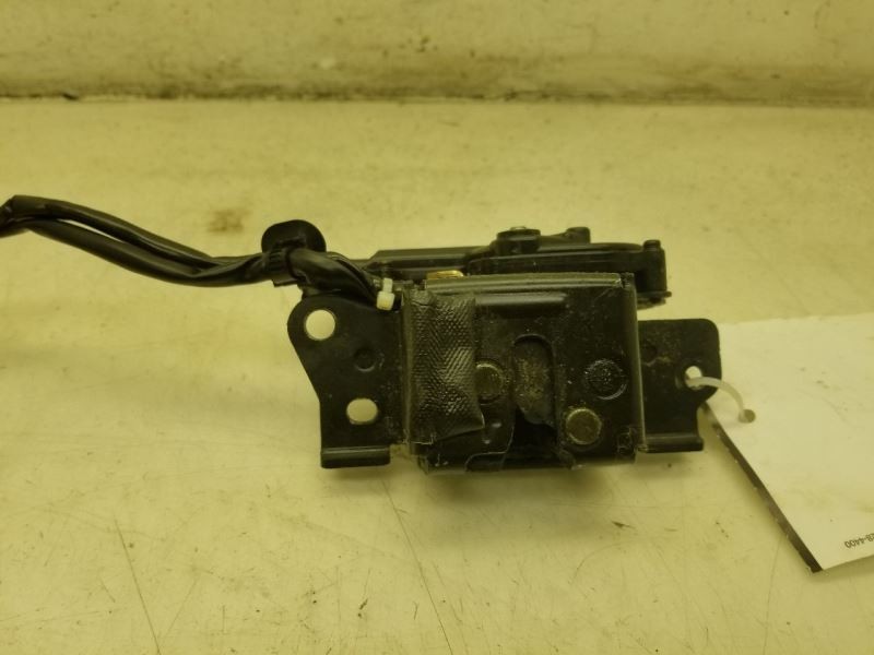 04-05 TOYOTA PRIUS DECKLID LATCH