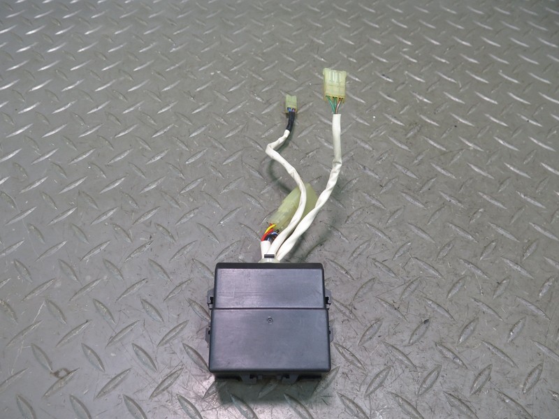 1991-1992 TOYOTA LAND CRUISER FJ80 SHIFT LOCK CONTROL UNIT 85933-60010