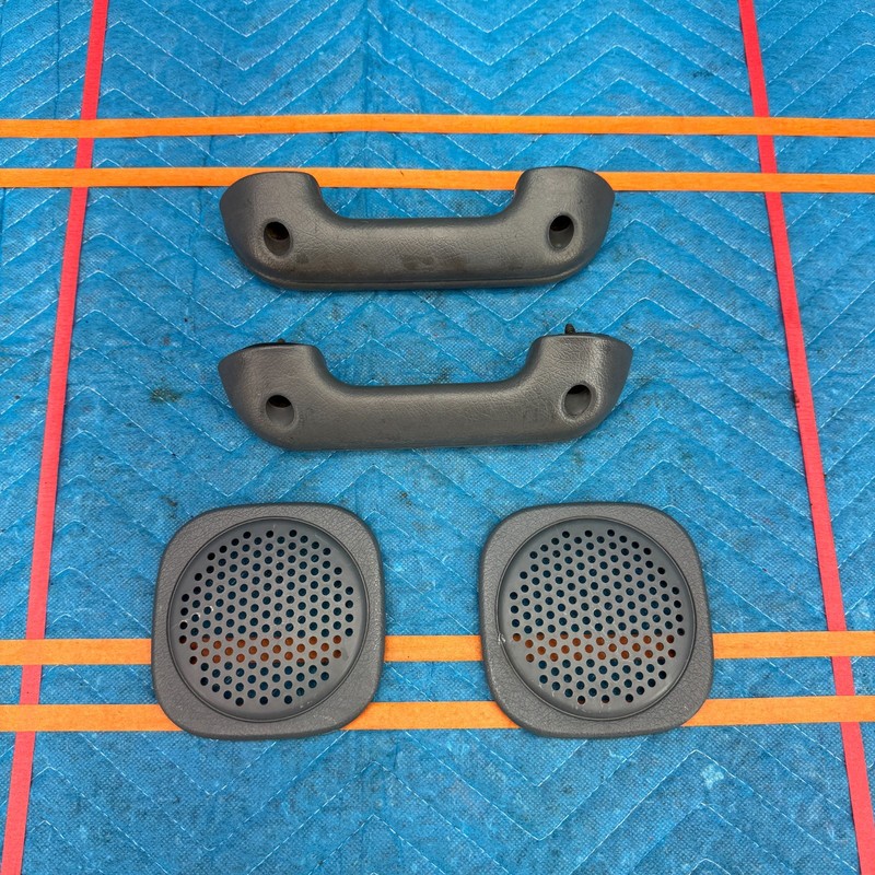 1991–1995 Geo Tracker Grab Handles, Speaker Grilles & Door Pockets OEM