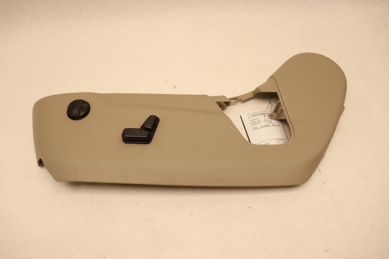 2014-2020 JEEP GRAND CHEROKEE FRONT LEFT SEAT OUTER COVER TRIM W/ SWITCH OEM