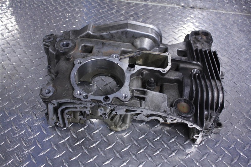 96 BMW R 1100 GS MOTOR ENGINE BLOCK CRANK CASE CASING #2 R1100GS 1100GS