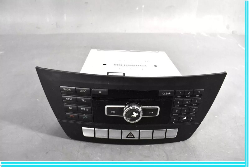 Mercedes W204 C250 C350 C300 C63 Navigation Command Head Unit DVD CD Audio OEM