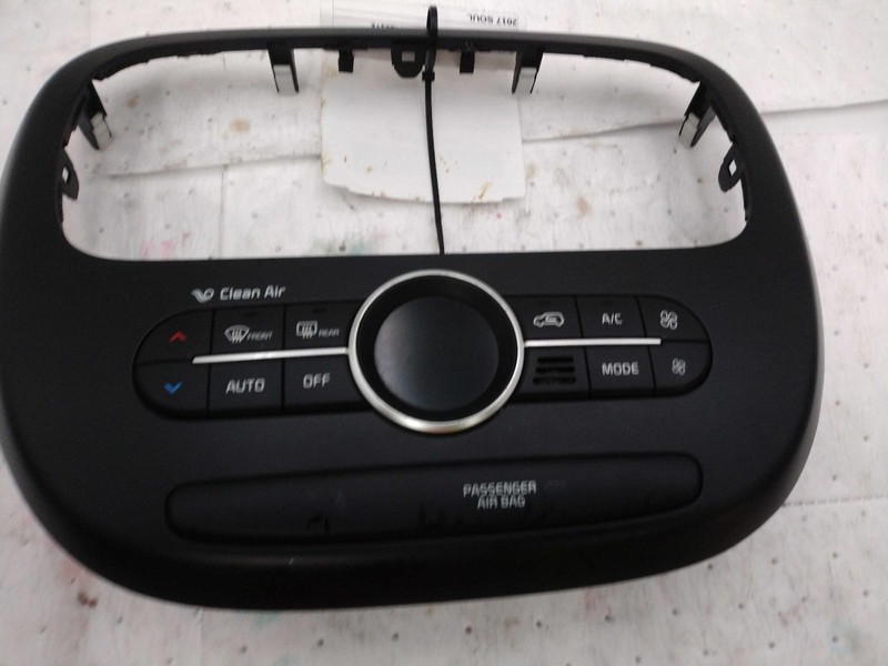 Used A/C Selector Switch fits: 2017 Kia Soul gasoline model w/AC automatic tempe