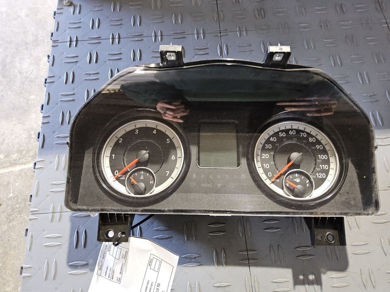Speedometer Classic Style 5 Lug Wheel MPH Fits 18-20 DODGE 1500 PICKUP 3580456