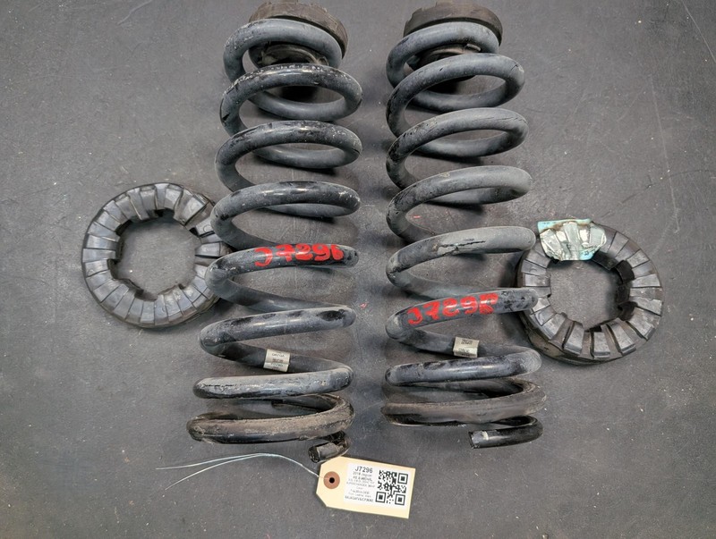 2PC Rear Coil Springs Set 2018 Jaguar XE S GX73-5534-GB 2019