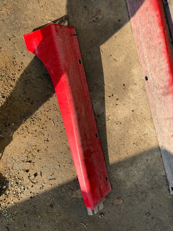 03 04 05 DODGE NEON SRT4 LH Rear RED Sideskirt Side Skirt SRT-4