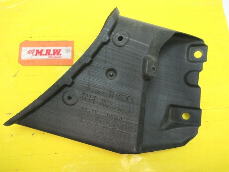 AIR VENT DUCT RIGHT PASSENGER SIDE REAR QUARTER PANEL INLET RR 00-05 MR2 SPYDER