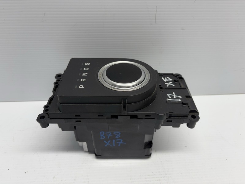 OEM JAGUAR XE XF F-PACE 2016-2020 CONSOLE AUTO GEAR SHIFTER SELECTOR SHIFT KNOB