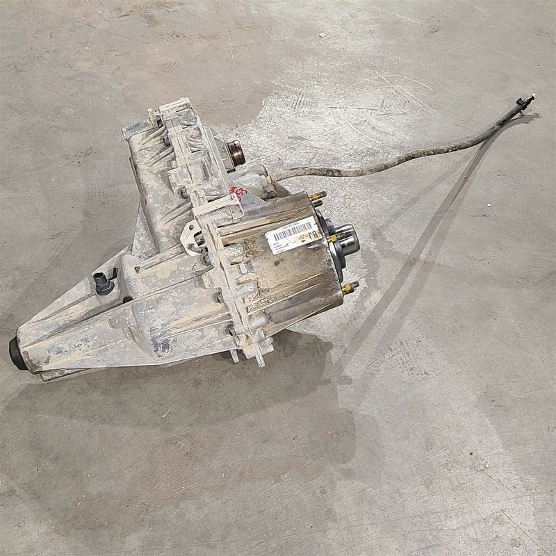 03-06 Escalade Transfer Case NR3 Opt Automatic AA6853