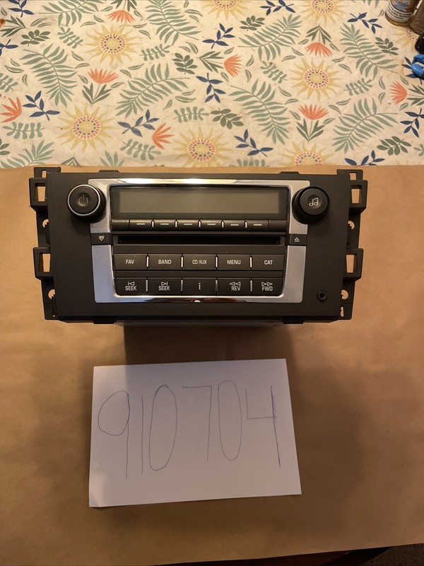 OEM RADIO 2006 CADILLAC DTS RECEIVER AM/FM/STEREO/CD/MP3 (OPT US9) 15847689