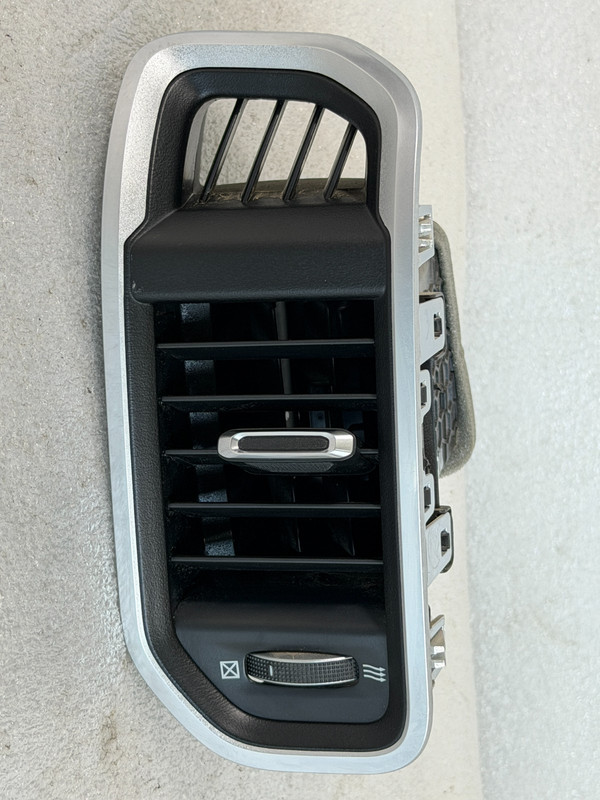 2019-2021 DODGE RAM 2500 RH VENT AIR CONDITIONING HEATER MOPAR 5YK061X7AD