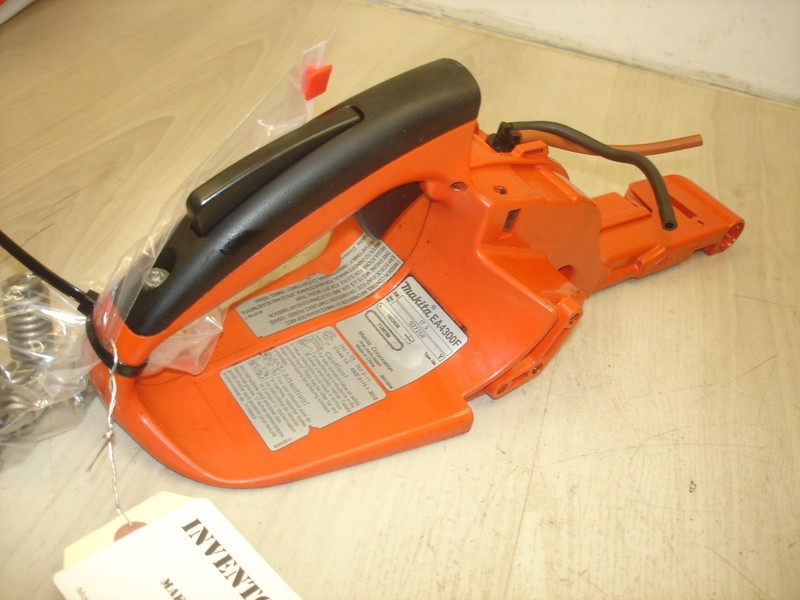 Makita ea4300f throttle gas tankchainsaw part