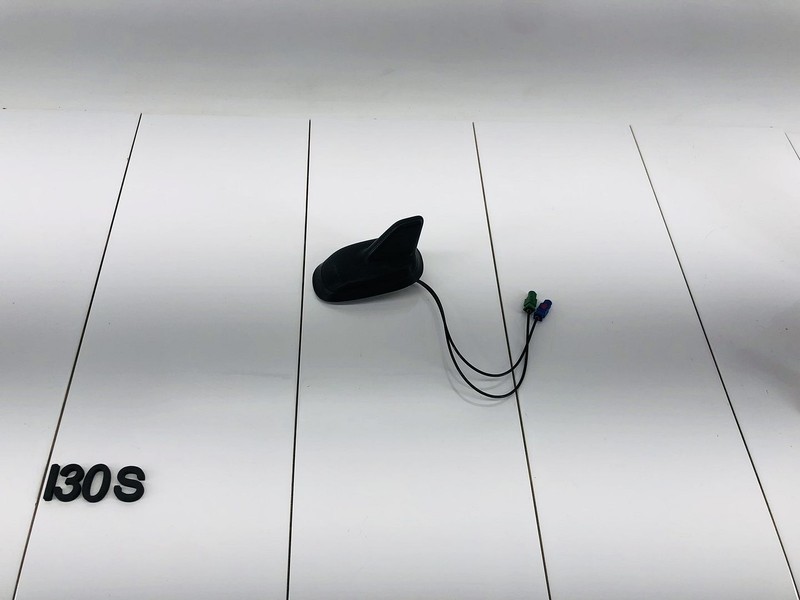 11-17 VOLKSWAGEN TOUAREG UPPER ROOF SHARK FIN RADIO ANTENNA OEM