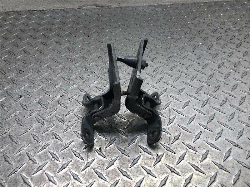 2005 FORD F150 PASSENGER FRONT DOOR HINGES PAIR SET OF 2 OEM 124.FD8505
