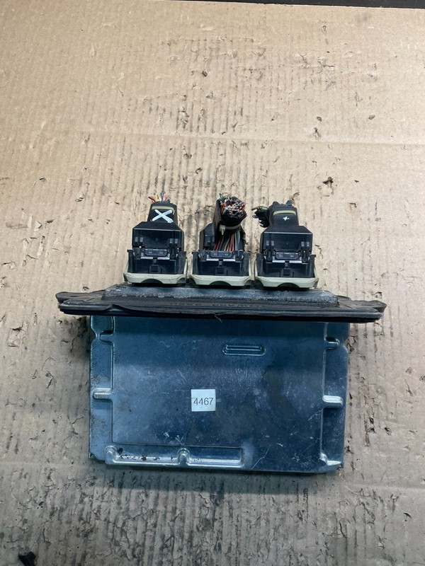 2004 Ford Explorer Engine Control Unit ECU Computer Module u9104 DG