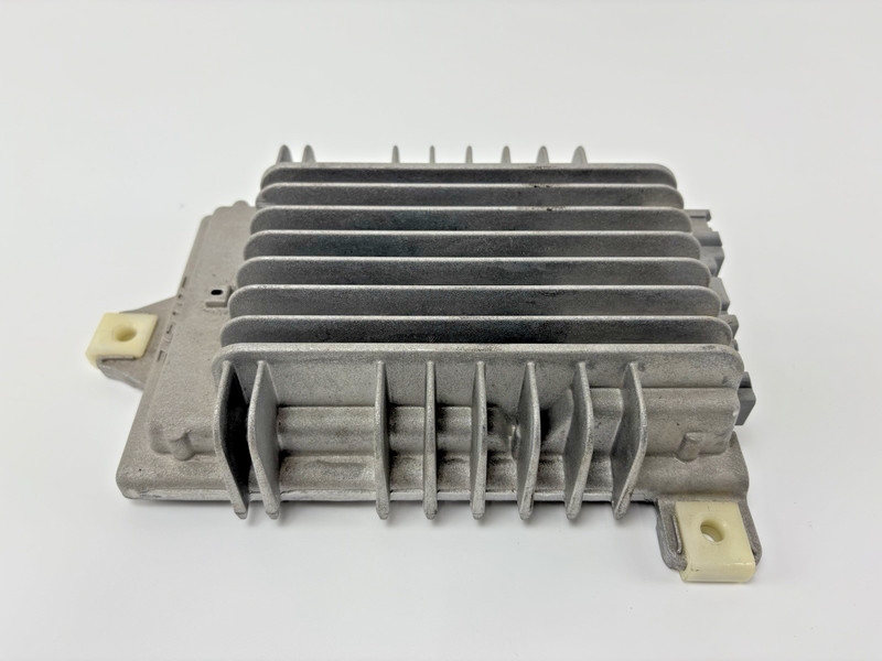 2007-2014 Suburban Tahoe Yukon Radio Bose Amp Amplifier OEM 15186661