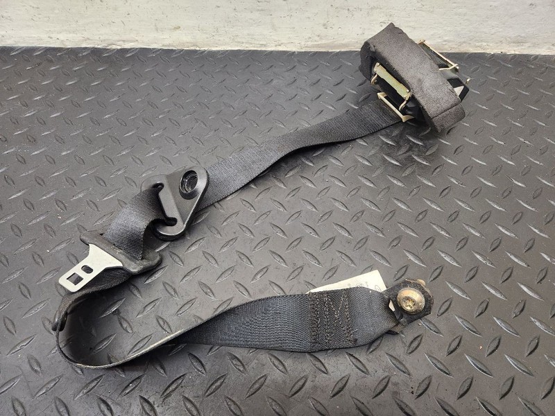 01-04 Ford Escape Rear Right Passenger Belt Retractor Black OEM 3L8Z78611B68AAC
