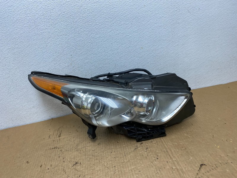 2009-2017 Infiniti FX35 FX37 FX50 QX70 Hid Xenon Right Headlight AC8134 DW