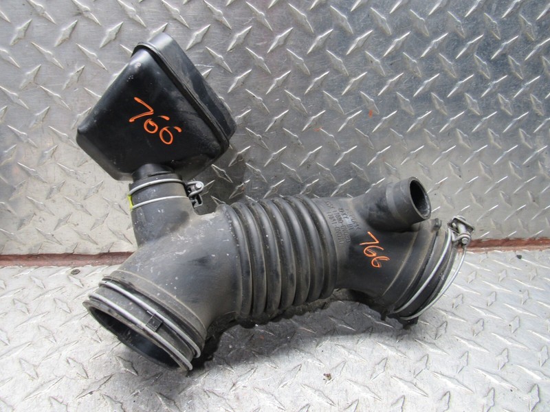 2015 TOYOTA CAMRY AIR CLEANER INTAKE RESONATOR DUCT TUBE 17893-0V060