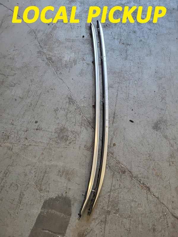 Used Oem Infiniti Right & Left Luggage Roof Rail for 2019-2025 QX50