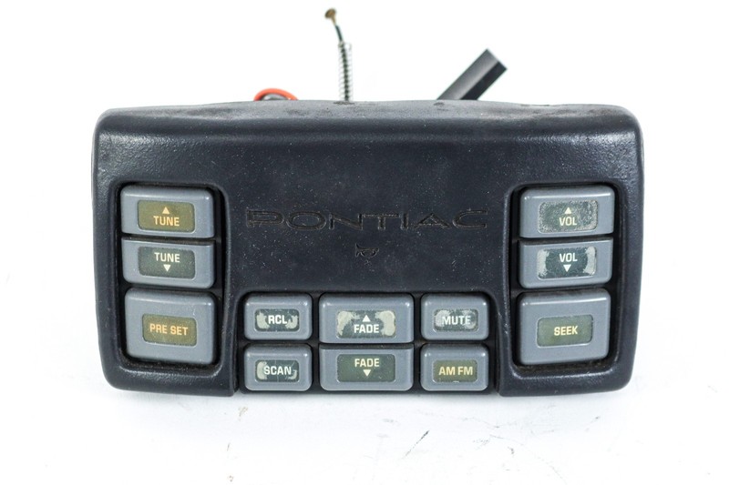 1982-1989 Pontiac Trans Am GTASteering Wheel Radio Controls & Horn Pad *USED*
