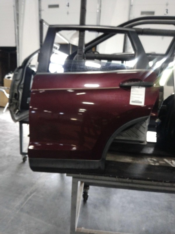 2015 Honda CR-V Rear Left Door Red 127927 117K Mileage Used Auto Part