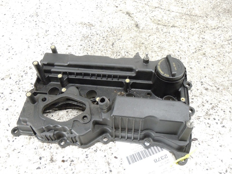 2015-2019 Hyundai Sonata 2.0L 2.4L Engine Valve Cover OEM