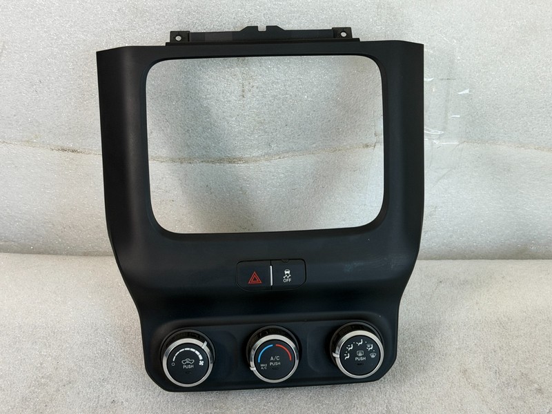 2020 DODGE RAM3500 Automatic Temperature Controller OEM Part Number 68370122AB