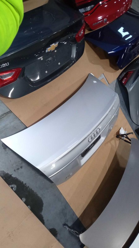 2008 AUDI A6 Deck Lid Trunk Lid SILVER OEM 4F5827023G 128K Miles