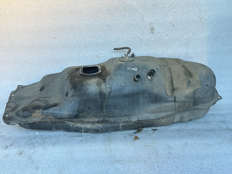 2001 TOYOTA TACOMA 3.4L RWD AT GAS FUEL TANK 18.5 GAL