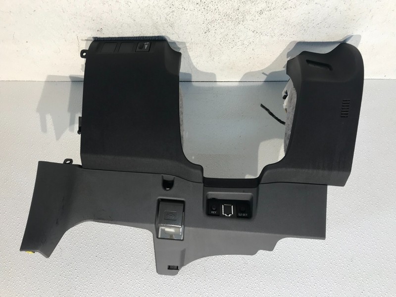 05-09 TOYOTA PRIUS LOWER DASH TRIM PANEL BEZEL DRIVER SIDE OEM GRAY 55045-47070
