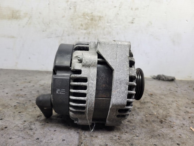 Alternator 160 Amp Opt KW1 Fits 07-14 ESCALADE 1676381