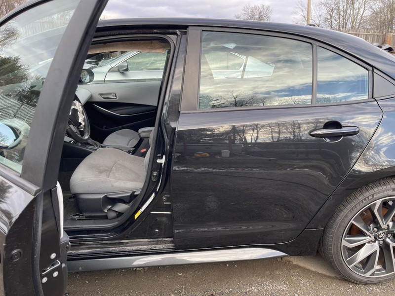 2020-24 TOYOTA COROLLA LEFT ROCKER W/POST BLACK PC:209 2.0L AT FWD 42K SE 63707