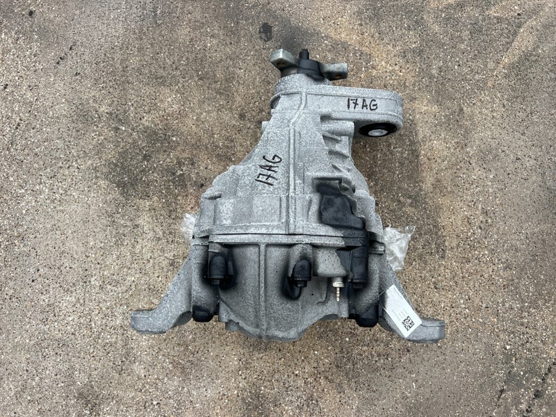 17-22 Alfa Romeo Giulia 2.0L REAR CARRIER DIFFERENTIAL OEM
