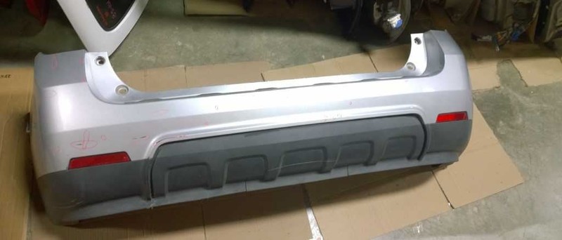 10 CHEVY EQUINOX LS REAR BUMPER OEM BS-243
