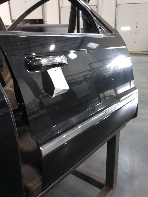 2010 Jeep Grand Cherokee Right Door Black 4DR SUV Used OEM Part 156556