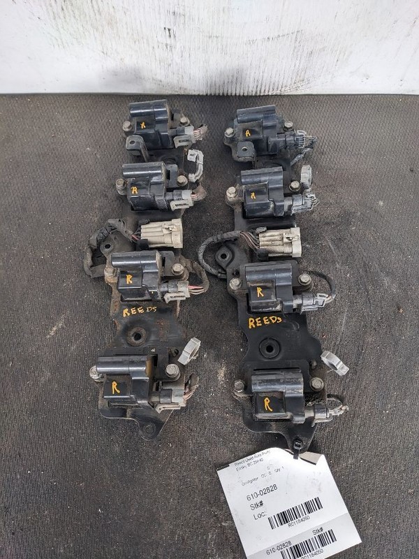 Coil/Ignitor Classic Style ID 12558693 Fits 99-07 SIERRA 1500 PICKUP 1184050