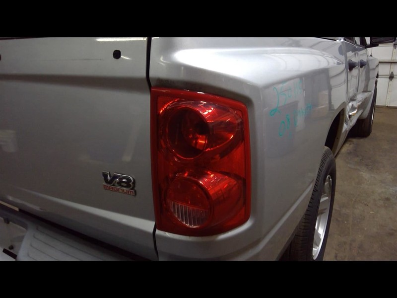 Passenger Right Tail Light Fits 05-11 DAKOTA 1562549