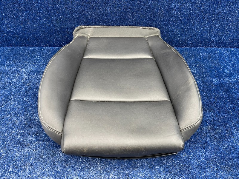 13-18 Cadillac ATS Front Right Passenger Side Bottom Lower Seat Cushion OEM