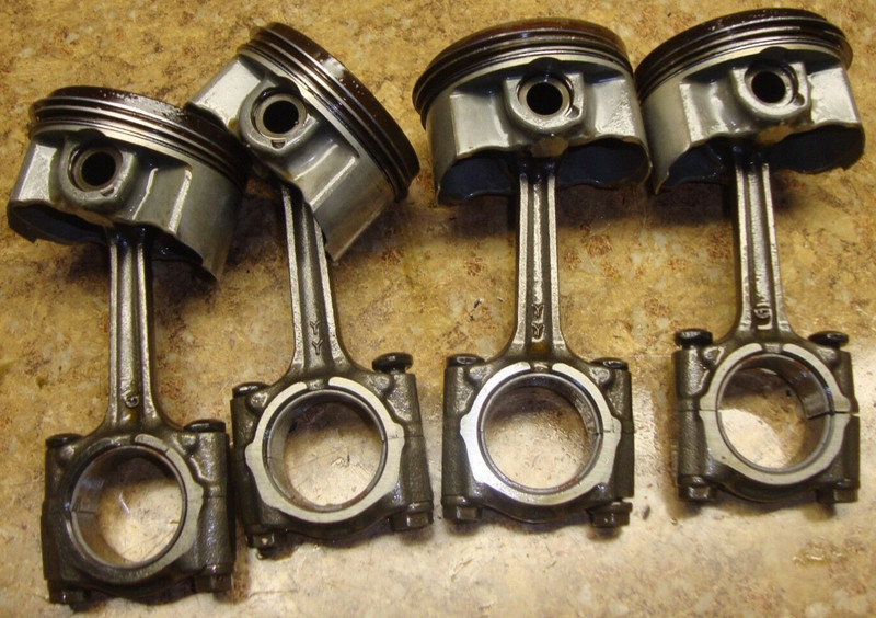 2001 Yamaha YZFR6 YZFR6L YZF R6 YZFR600 600 Engine Pistons Connecting Rods Motor