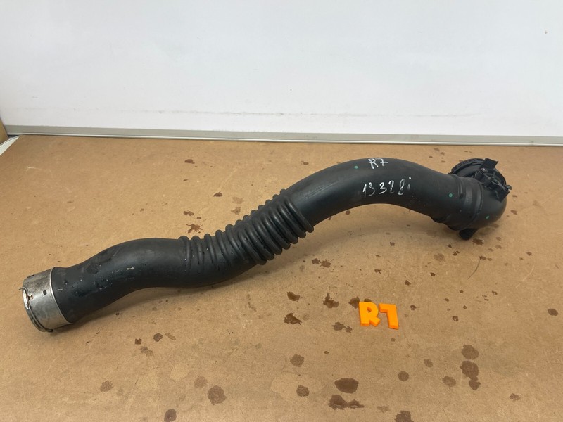 12-18 BMW N20 2.0L engine FRONT LEFT TURBOCHARGE AIR INDUCTION TUBE HOSE OEM