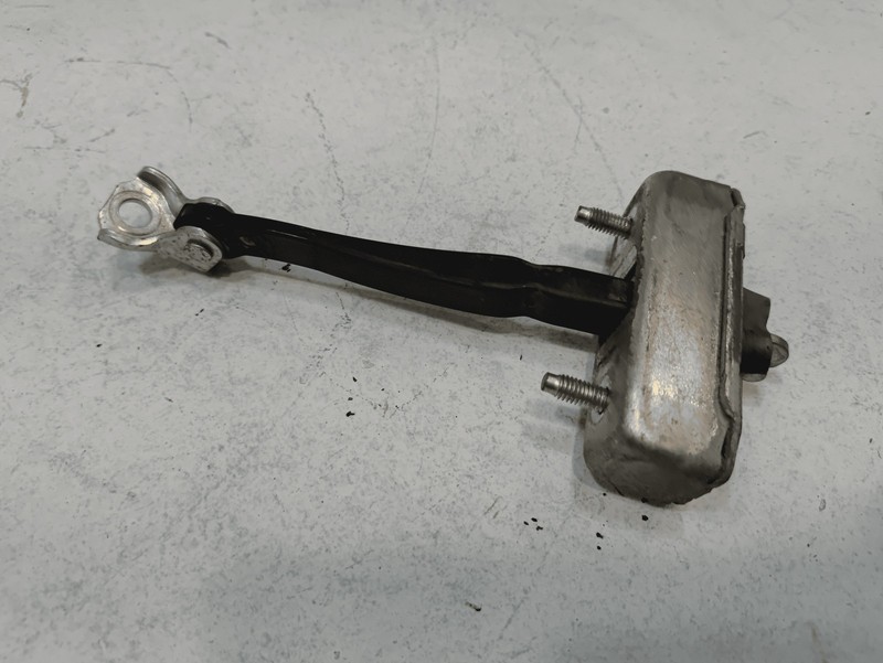 2018 TOYOTA CAMRY REAR RIGHT OR LEFT SIDE DOOR CHECK STRAP STOP STOPPER OEM